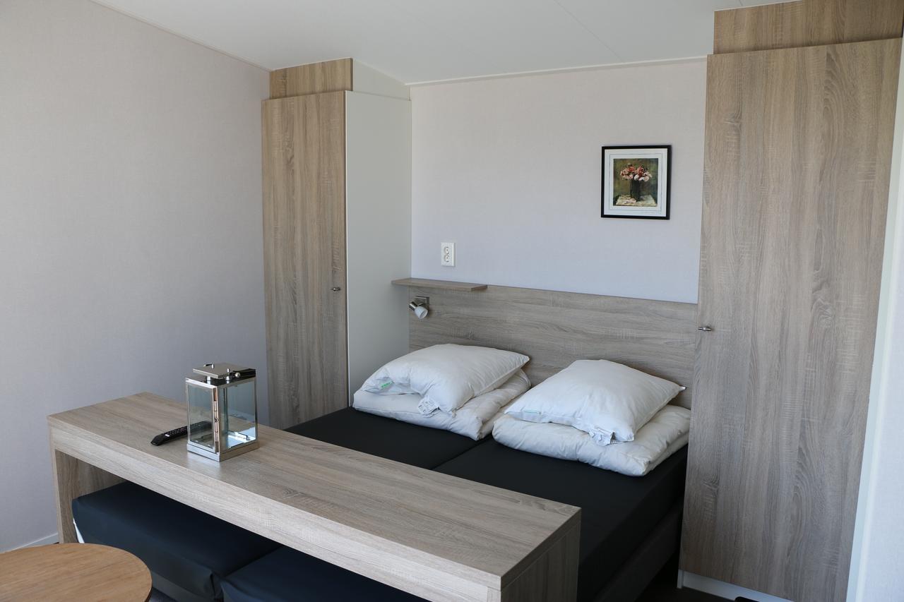 Hotel Chalets Middelburg Exterior photo
